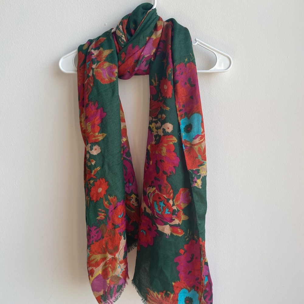 Women’s Fashion Scarf